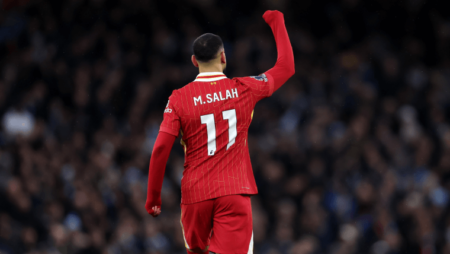 Тази версия на Салах е от ранга на Роналдо и Меси