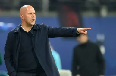 Убийствена програма: Ливърпул със 6 мача за 17 дни