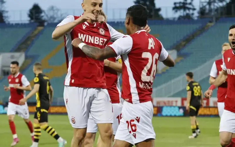 ЦСКА официално отново без тире