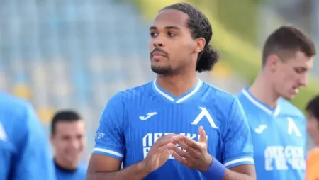 Войната бави трансфер в Левски