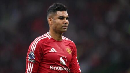 Всички отписваха Каземиро, а сега в безценен за Юнайтед